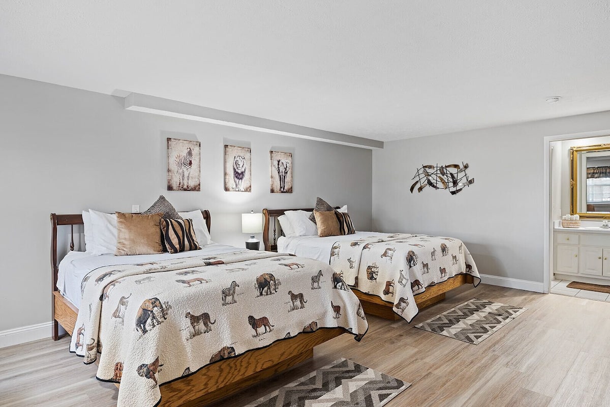 Room | Desk, laptop workspace, free WiFi, bed sheets