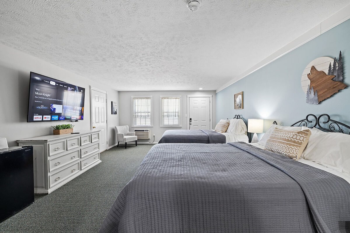Standard Room | Desk, laptop workspace, free WiFi, bed sheets