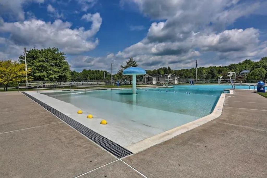 Top 10 Vacation Rentals In Arrowhead Lake, Pennsylvania Updated 2024 Trip101