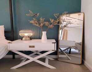 3 soverom, strykejern/-brett, wi-fi og sengetøy