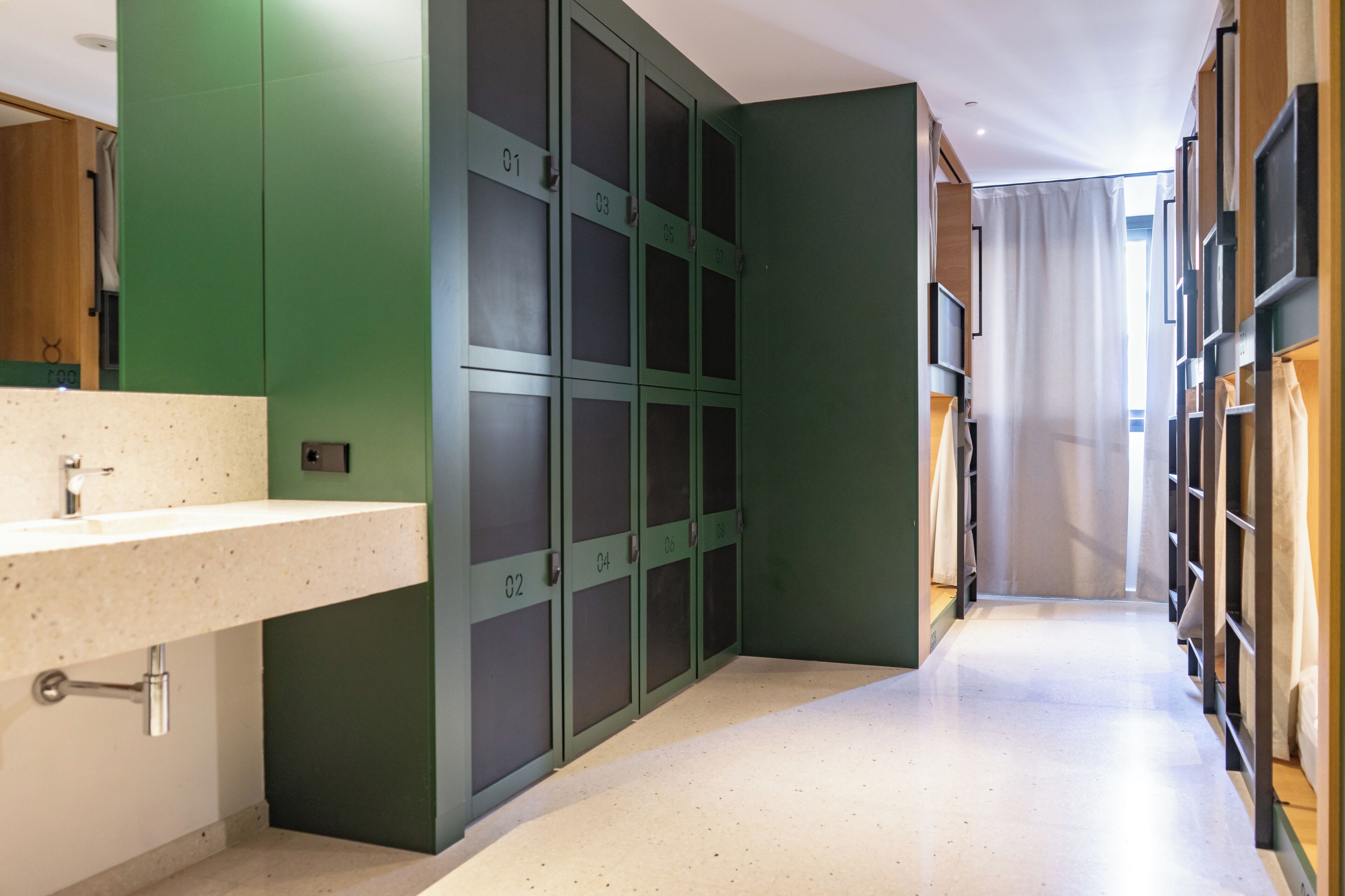 Ljudisolering, gratis wi-fi och sängkläder