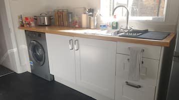 Apartment | Private kitchen | Fridge, microwave, oven, stovetop