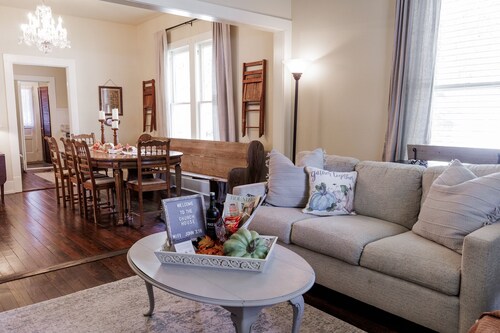 The Church House – Historic Brenham Retreat