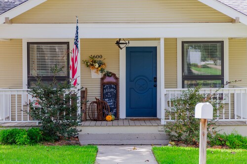 The Church House – Historic Brenham Retreat
