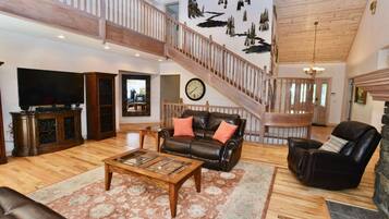 Rumah, Beberapa Tempat Tidur | Ruang keluarga