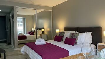 1 bedroom, free WiFi, bed sheets