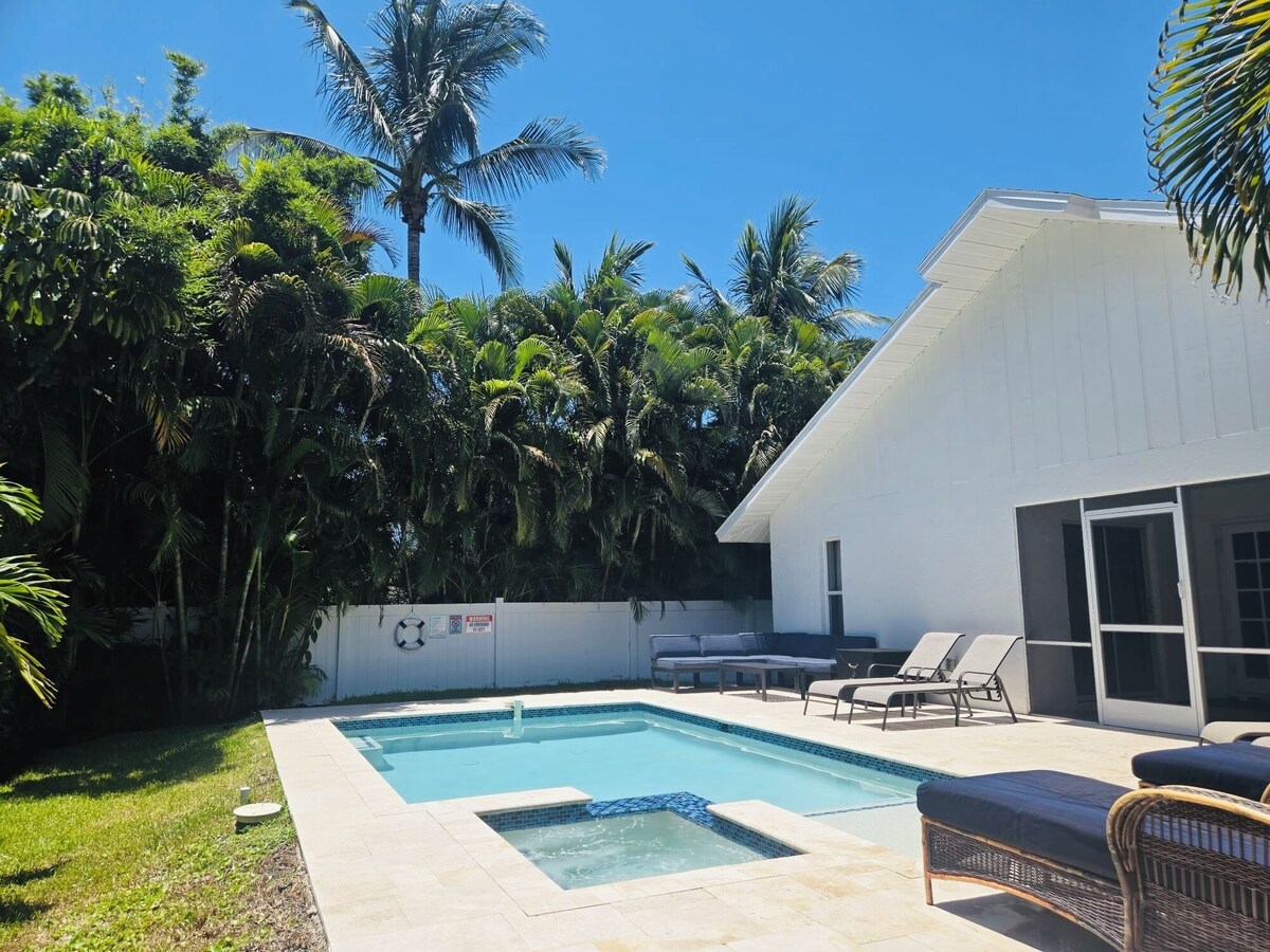 Photo 46 of Pool/Spa Home biking distance to the beach!