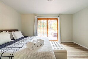 4 habitaciones, escritorio, tabla de planchar con plancha y wifi gratis 