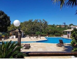 Outdoor pool, a heated pool - Búzios Geriba beautiful view barbecue and pool (Armação dos Búzios)