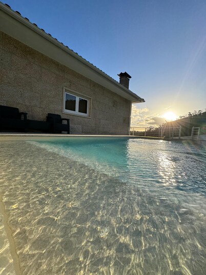 Holiday home with pool and stunning views 15min. from the center of Braga