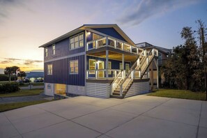 Exterior - TropiCorner - Ocean Views/Hot Tub/Steps to Beach (St. Augustine)