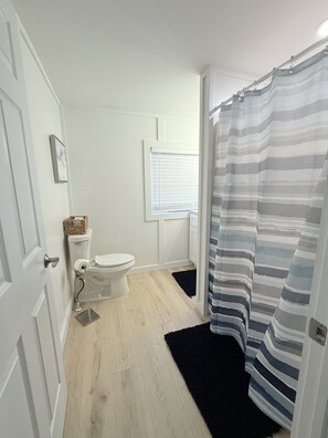 Duschwanne, Handtücher