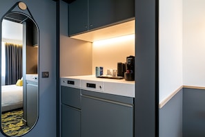Family Room, 1 Single Bed, Accessible, Connecting Rooms