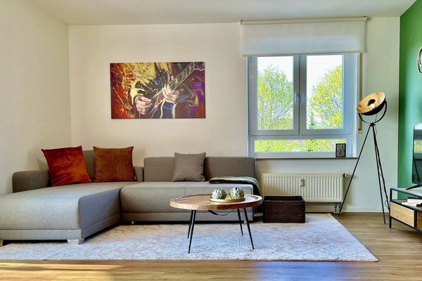 Gemütliches Schlafsofa für zwei Personen.