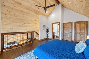 3 chambres, fer et planche à repasser, lit parapluie, Wi-Fi gratuit
