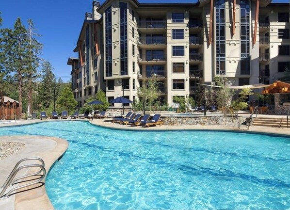 Outdoor pool, a heated pool