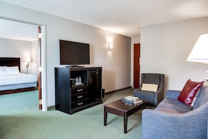 Standard Suite, 1 King Bed | Free WiFi, bed sheets - Hotel One75 (Hamilton)