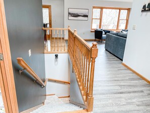 Interior - Winter Escape, Close to Ski + Indoor Pool (Galena)