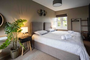 3 habitaciones, wifi gratis y ropa de cama 