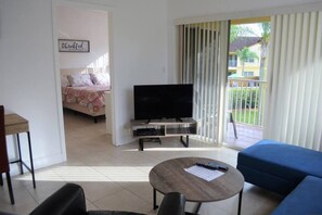 1 soverom, strykejern/-brett, reiseseng for barn og wi-fi (inkludert)