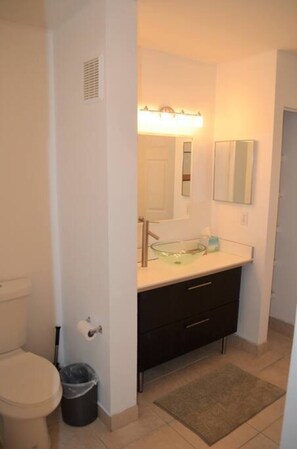 Hair dryer, towels