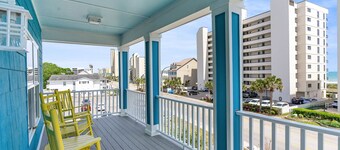 OCEAN DREAM-Luxury 2nd Row Ocean View - Pool Oasis