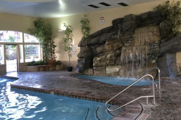 Indoor pool, outdoor pool