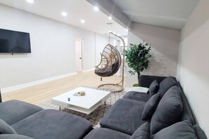 Smart TV, offices