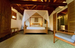 Honeymoon Suite, Private Bathroom, Sea View | Frette Italian sheets, premium bedding, down duvets, memory-foam beds - Habitation Caféière Samana Beauséjour (Pointe-Noire)
