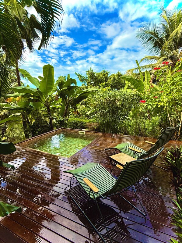 2 outdoor pools, open 8:30 AM to 8:00 PM, sun loungers - Habitation CaféiÚre Samana Beauséjour (Pointe-Noire)