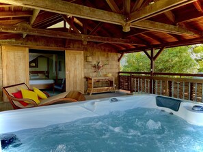 Bain à remous privé