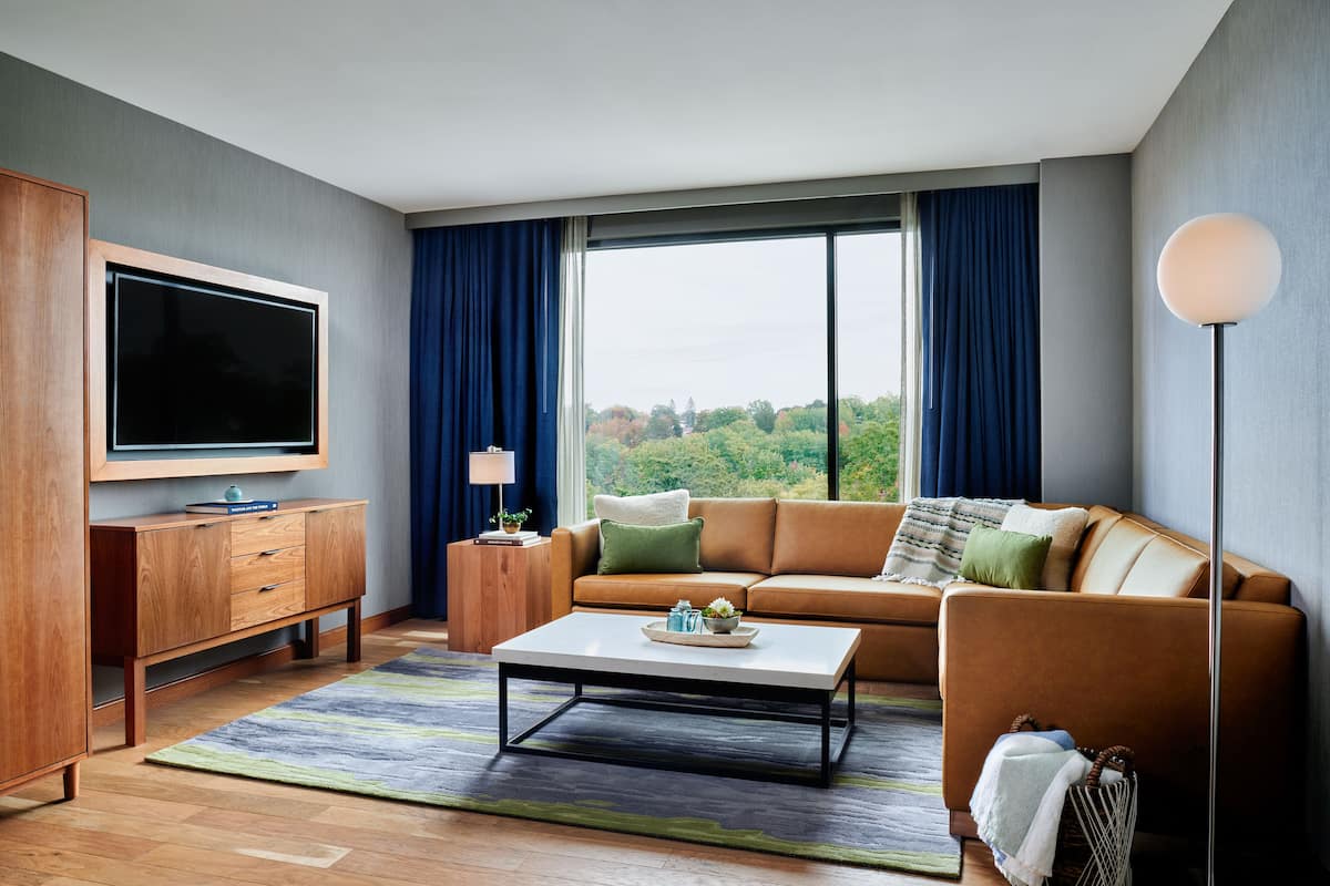 in-room safe, desk, laptop workspace, iron/ironing board