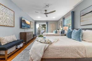 3 عدّة غرف نوم ومكتب ومكواة/لوح كي وسرير سفر