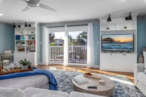 スマートテレビ、書斎 / ワークスペース