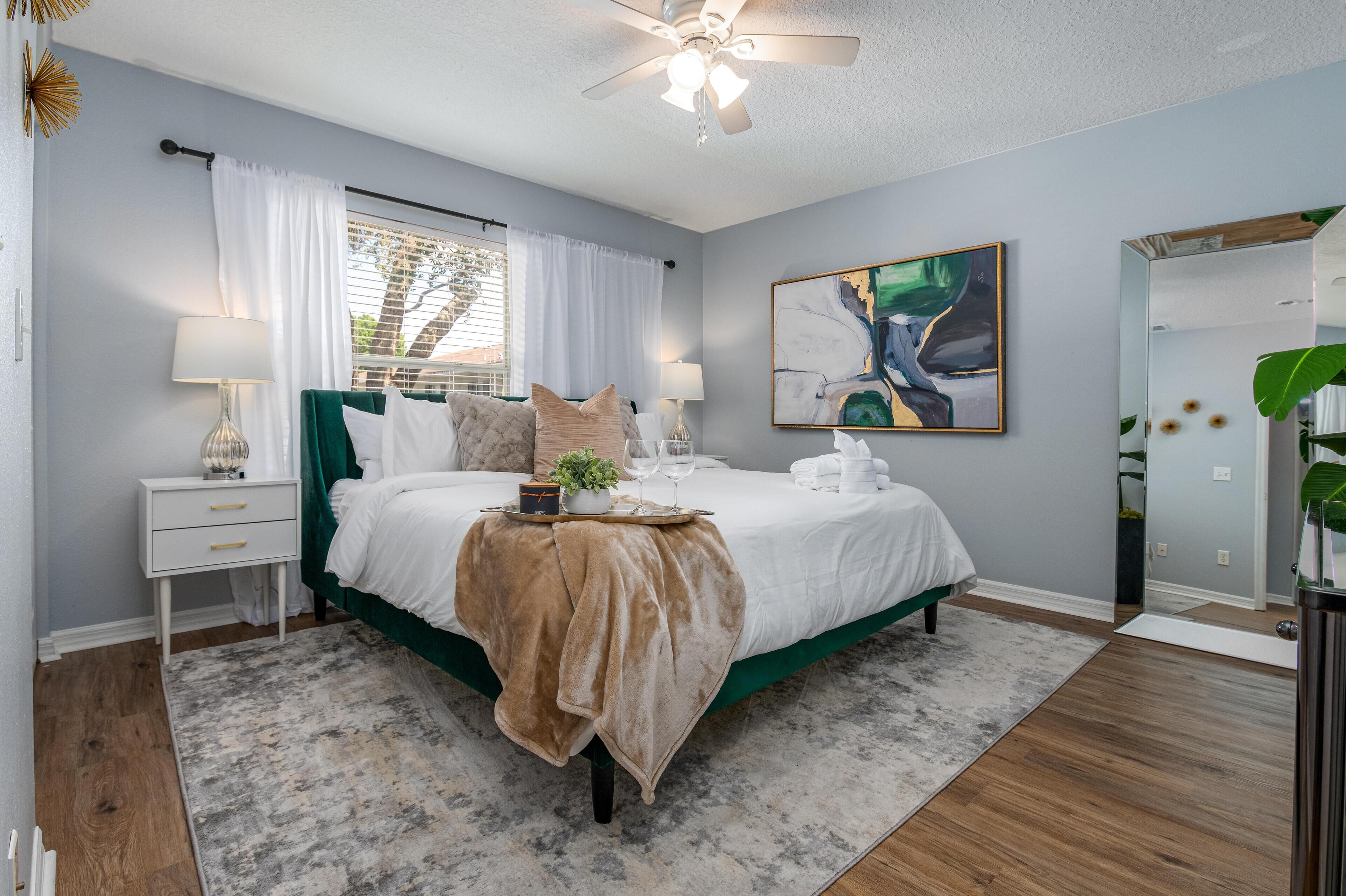 Modern Family Home in South Tampa with Fenced-in Backyard Nearby MacDill AFB