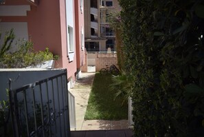 Enceinte de lâhĂ©bergement