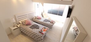 3 Schlafzimmer, Schreibtisch, Bügeleisen/Bügelbrett, kostenloses WLAN