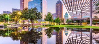 Private Dallas Getaway Near Bishop Arts District & Downtown!