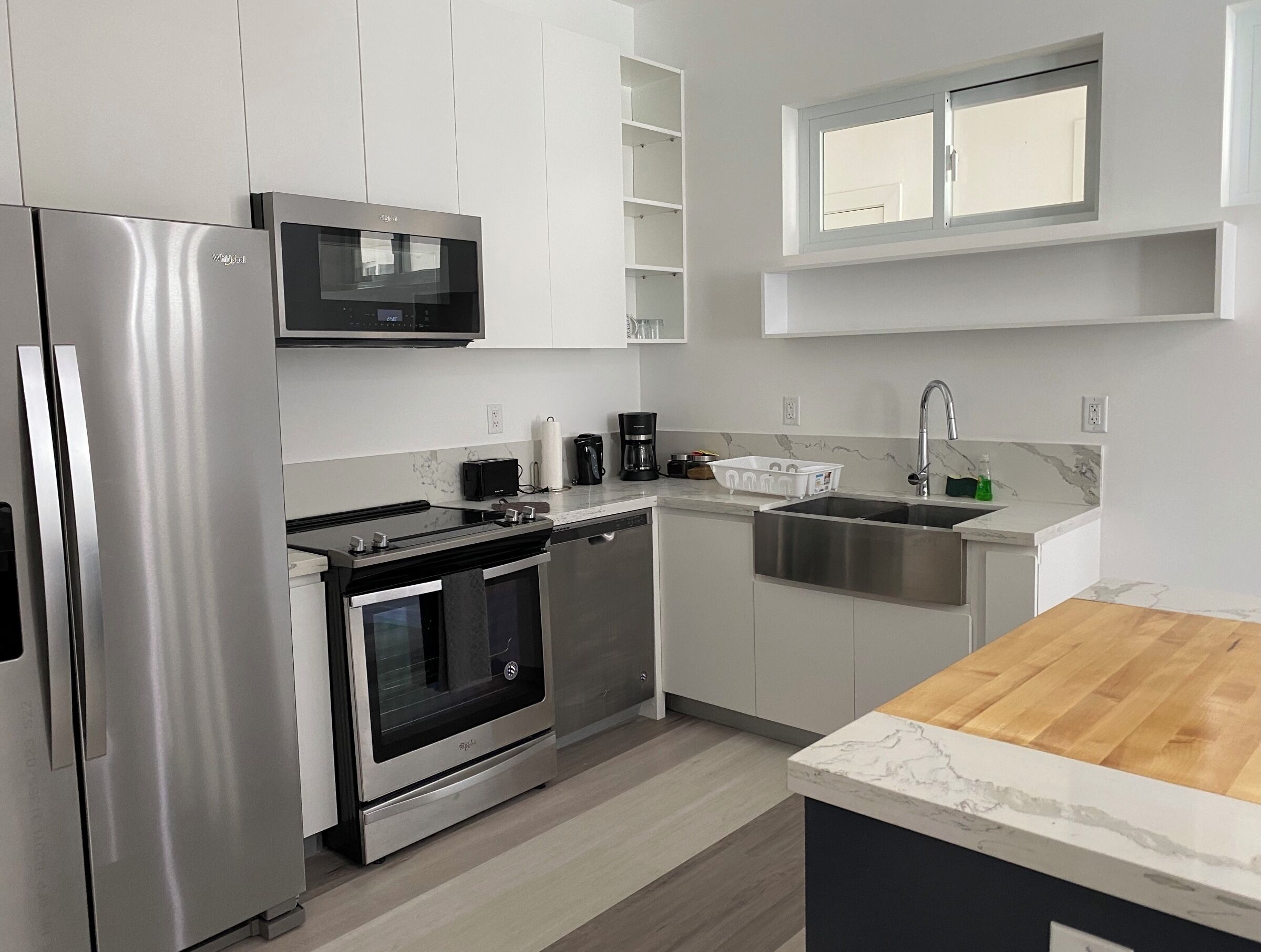 Microwave, oven, stovetop, dishwasher