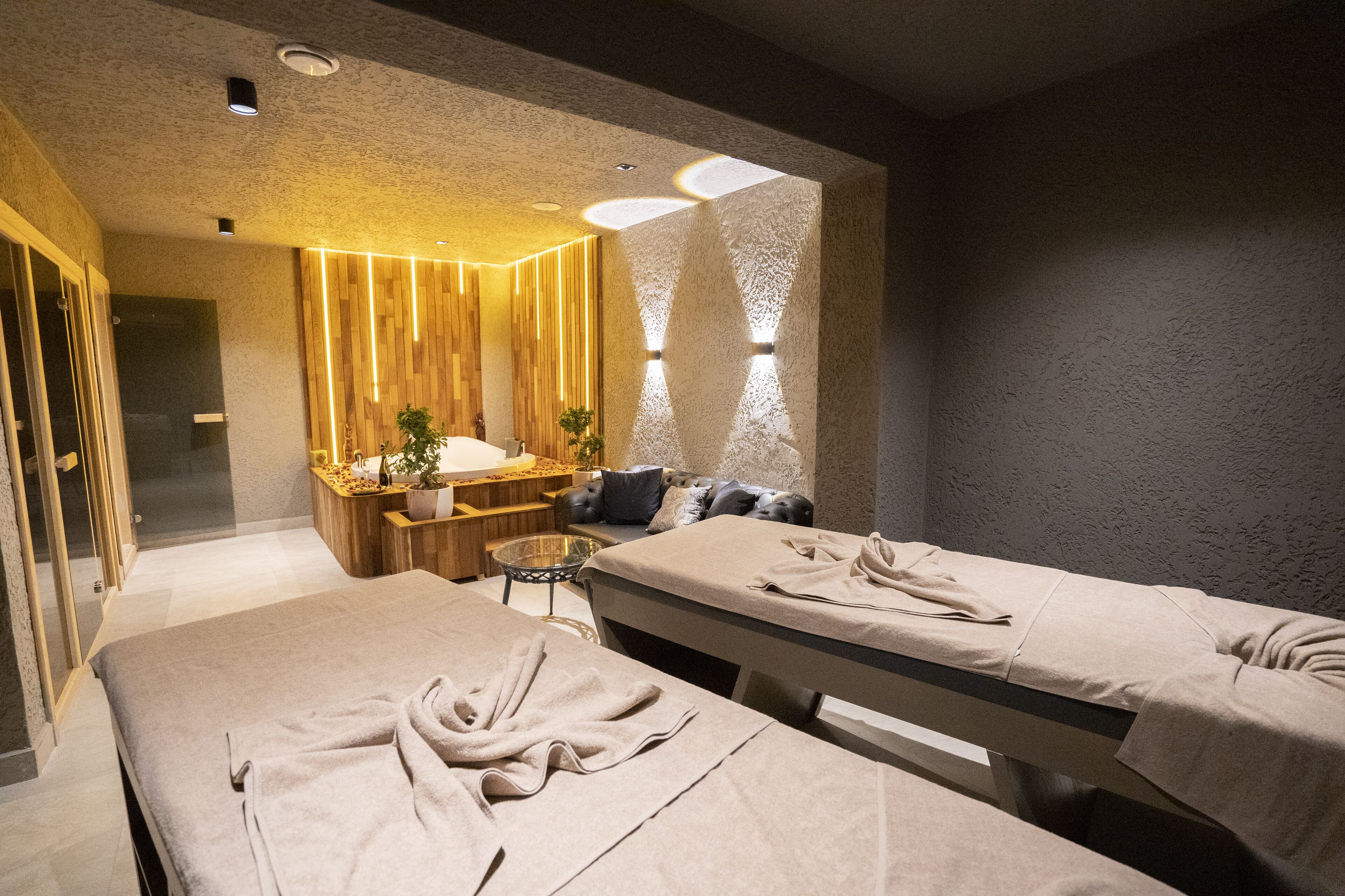 couples treatment room(s), turkish bath/hammam, aromatherapy