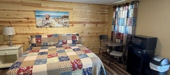 Motel @ Kentucky Lake. The bicycle room.