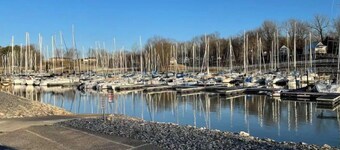 Motel @ Kentucky Lake. The bicycle room.