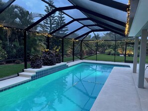 Piscine extérieure, piscine chauffée