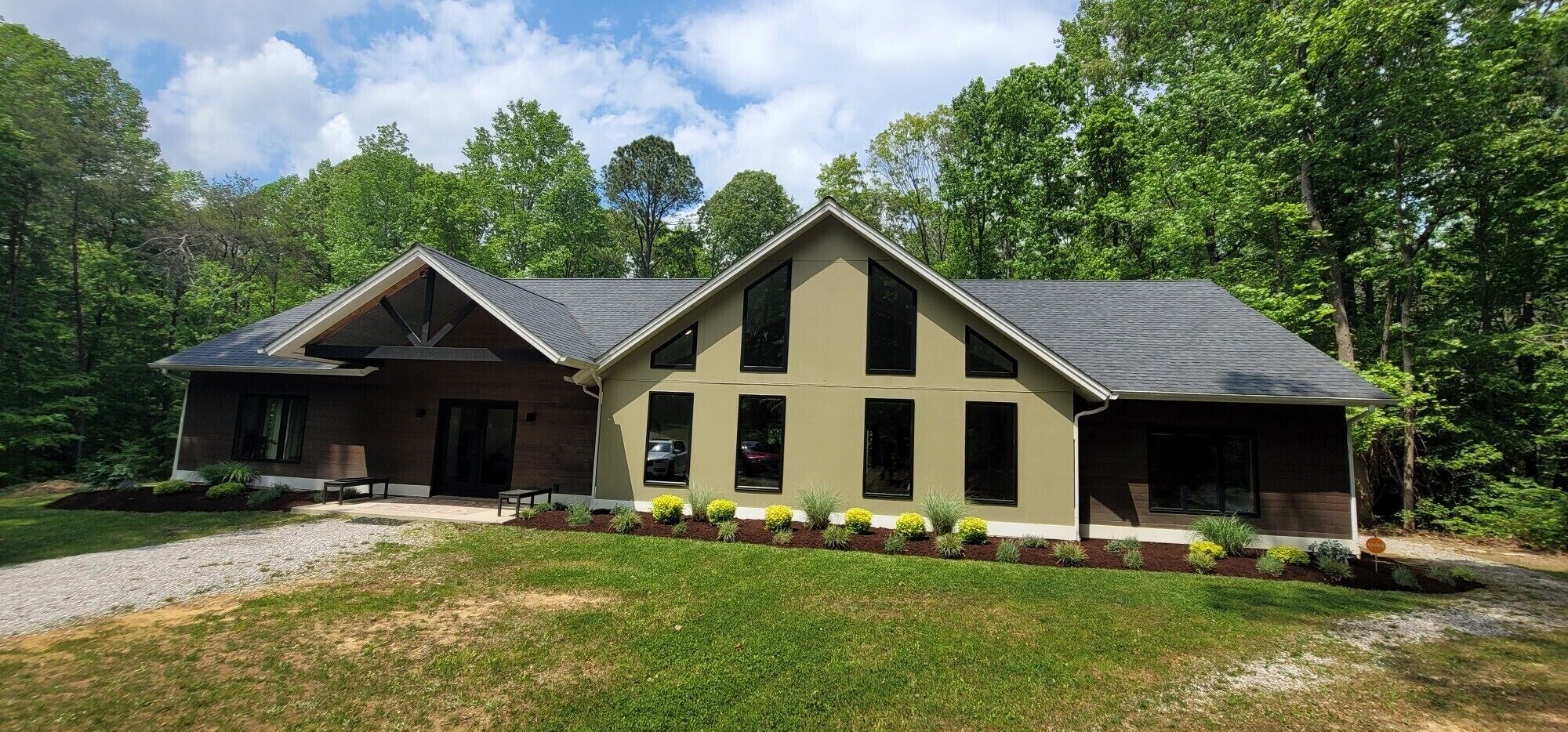 5-Acre Getaway close to HistoricTriangle