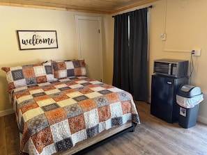 1 habitación, escritorio, wifi gratis y ropa de cama 
