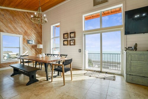 Stairway to Heaven - Hot Tub Beach House - 4/2.5 Flagler Beach 