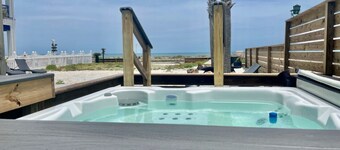 Stairway to Heaven - Hot Tub Beach House - 4/2.5 Flagler Beach 