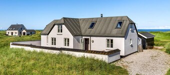 Beautiful home in Frøstrup with sauna