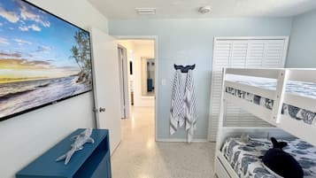 2 Schlafzimmer, BĂŒgeleisen/BĂŒgelbrett, Reisekinderbett, kostenloses WLAN