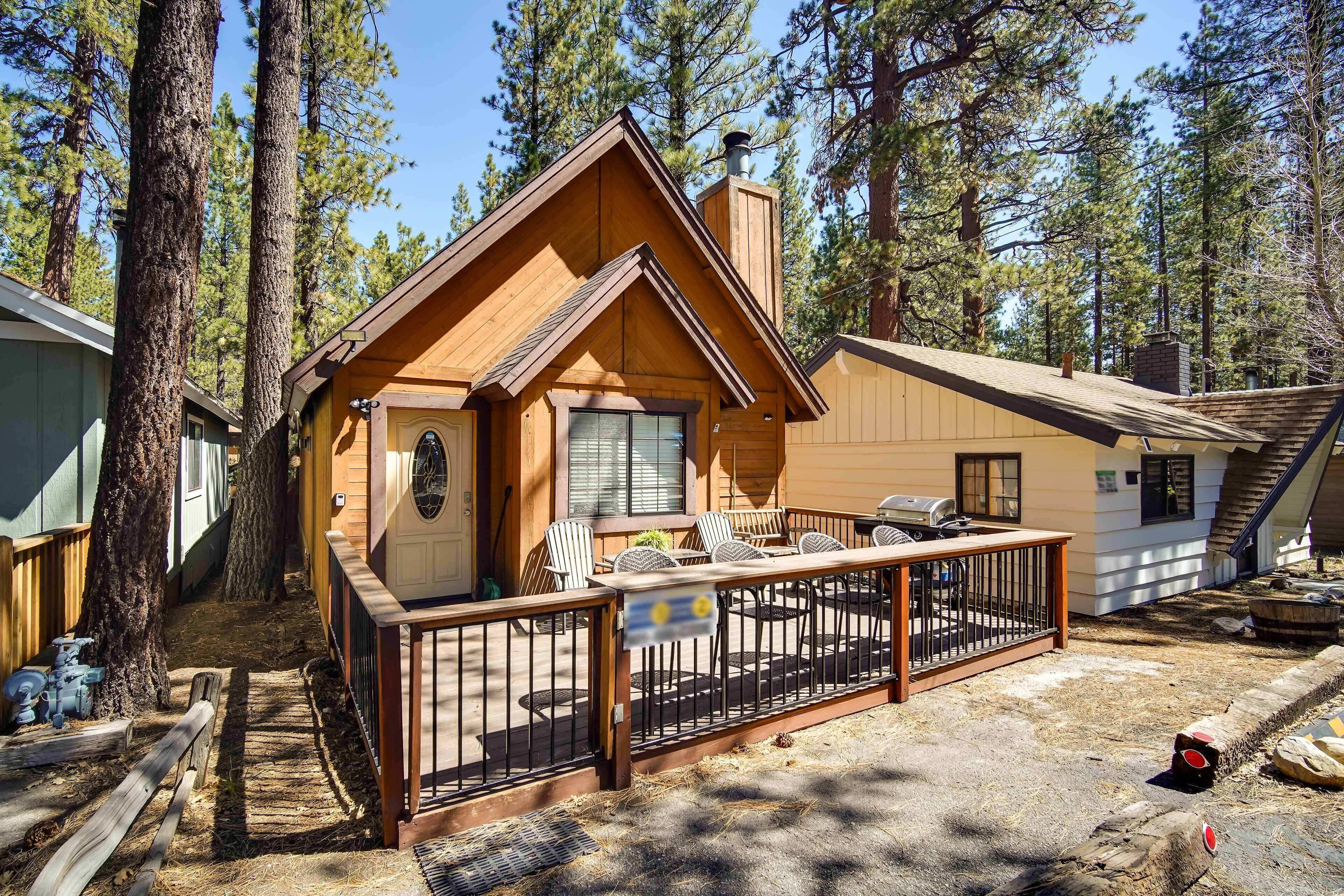 'Goldilodge' Big Bear Lake Cabin < 3 Mi to Lake!